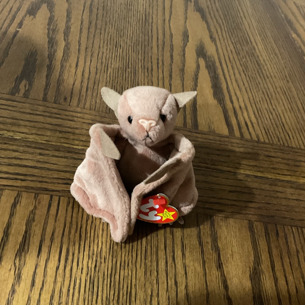 Ty Beanie Babies Bat Plush “BATTY” Halloween gift or decoration